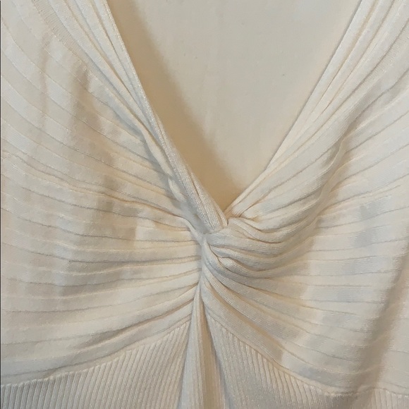 Candie’s sweater - Picture 2 of 2